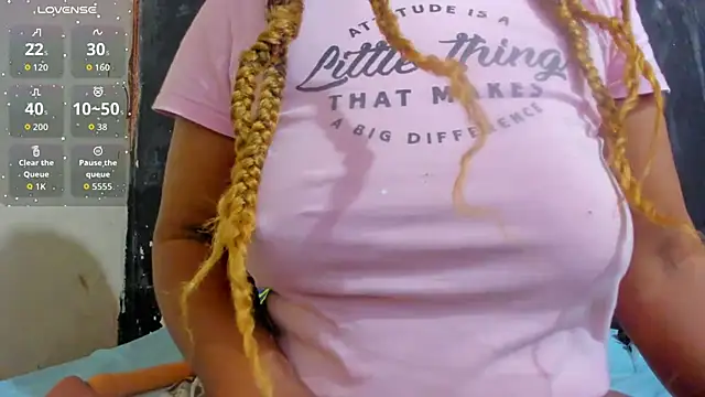 KamariaFyre online show from 03.04.26