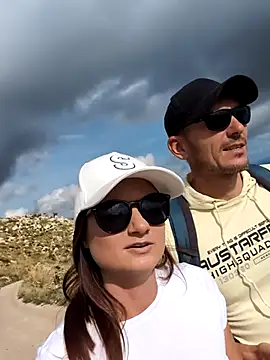 Snapshot of Samira-Summer chatting on 11.02.25 Samira-Summer online show from 11.02.25