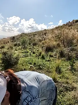 Snapshot of Samira-Summer chatting on 11.09.25 Samira-Summer online show from 11.09.25