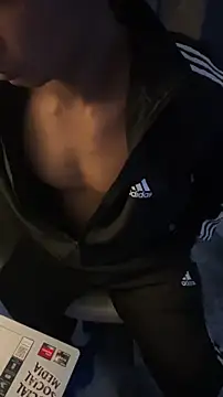 nick  yy online show from 01.10.26