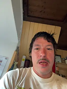 Snapshot of zenzero87 chatting on 03.05.25 zenzero87 online show from 03.05.25