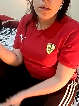 Snapshot of ShadiaStar chatting on 03.05.25 ShadiaStar online show from 03.05.25