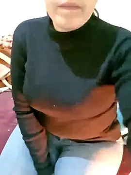 Snapshot of ShadiaStar chatting on 03.09.25 ShadiaStar online show from 03.09.25