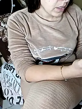 Snapshot of ShadiaStar chatting on 01.08.26 ShadiaStar online show from 01.08.26