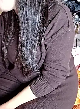 Snapshot of ShadiaStar chatting on 01.15.26 ShadiaStar online show from 01.15.26