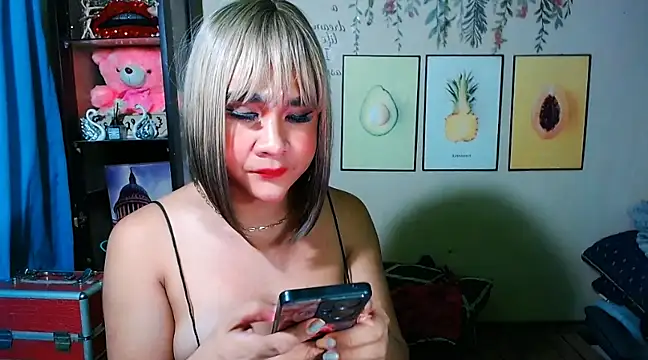 Snapshot of MS_SexCumEducation_TS chatting on 03.11.25 MS SexCumEducation TS online show from 03.11.25