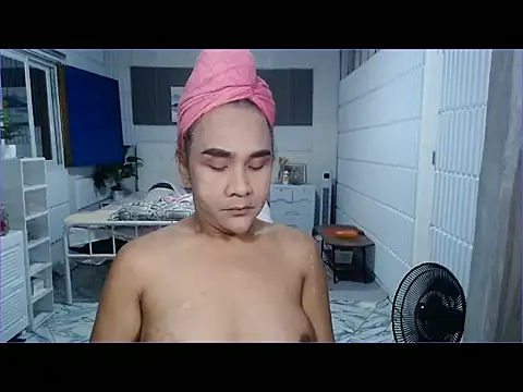 Snapshot of MS_SexCumEducation_TS chatting on 11.27.25 MS SexCumEducation TS online show from 11.27.25