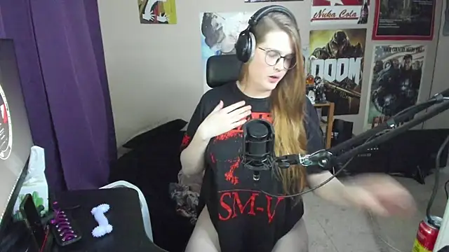 HannahCastle96 online show from 12.10.24