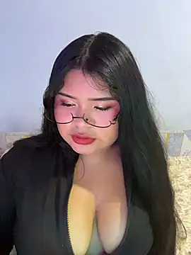 Snapshot of CANELA_9911 chatting on 06.27.26 CANELA 9911 online show from 06.27.26