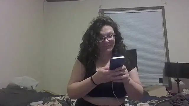 kitwithclaws420 online show from 04.19.26