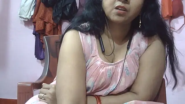 Snapshot of Suhana-sapna chatting on 07.08.26 Suhana-sapna online show from 07.08.26