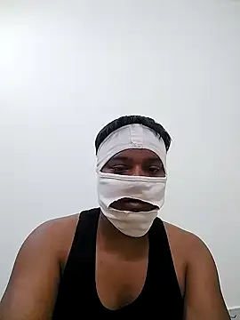 Snapshot of ascuple chatting on 01.20.25 ascuple online show from 01.20.25