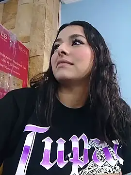 Noah Jhonson online show from 02.22.25