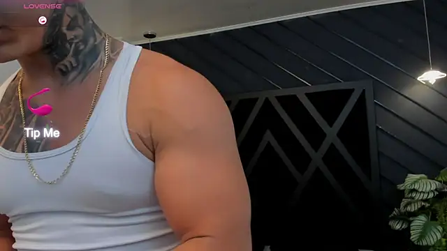 Flynn Riider online show from 01.06.26