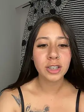 Zoee t online show from 02.21.25