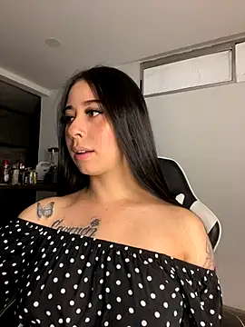 Zoee t online show from 12.14.25