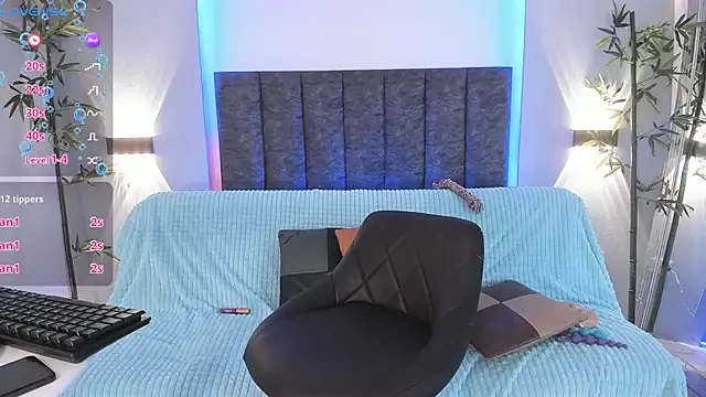 Snapshot of _sowy_venus_ chatting on 03.12.25 sowy venus online show from 03.12.25