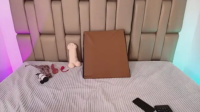 Snapshot of _sowy_venus_ chatting on 11.13.25 sowy venus online show from 11.13.25