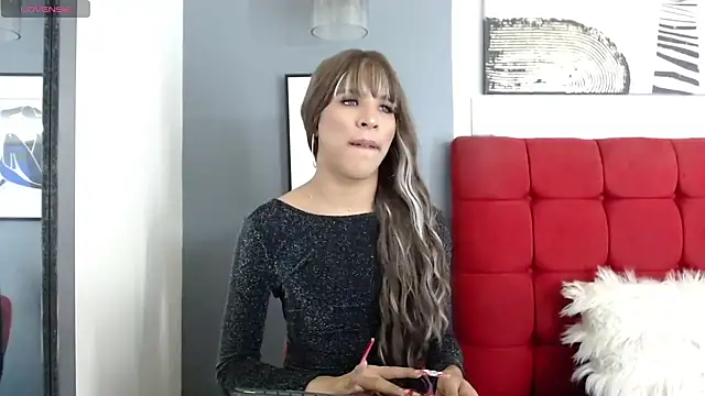  Natassia Dreams online show from 01.24.25