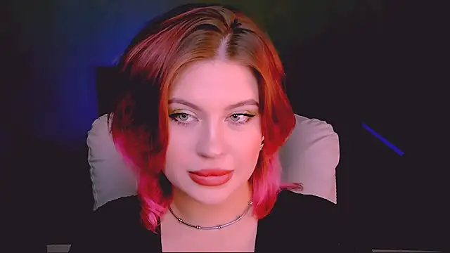 Snapshot of evaharve chatting on 09.09.25 evaharve online show from 09.09.25