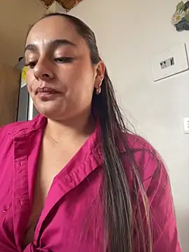 Snapshot of Gabriela-Parker_ chatting on 09.10.25 Gabriela-Parker online show from 09.10.25