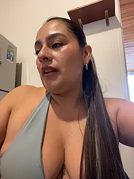 Snapshot of Gabriela-Parker_ chatting on 11.29.25 Gabriela-Parker online show from 11.29.25