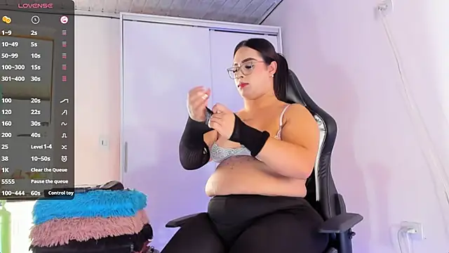 Dulce smith 1 online show from 02.21.26