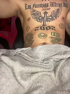 Junihn0 online show from 01.16.25