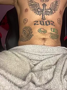 Junihn0 online show from 01.22.25