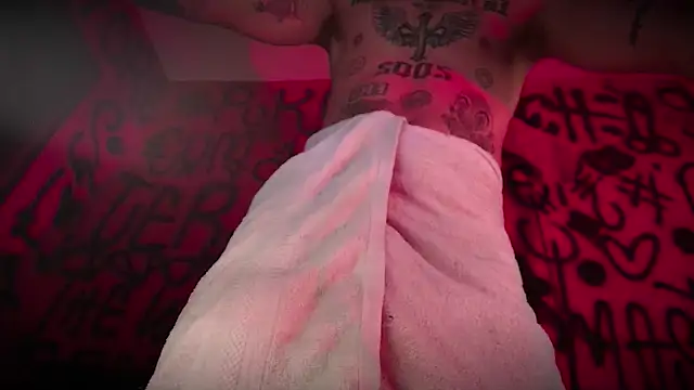 Junihn0 online show from 02.08.25