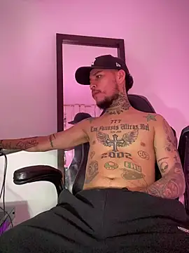 Junihn0 online show from 10.10.25