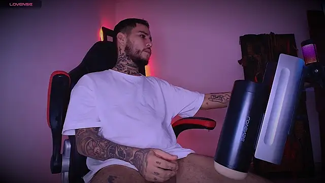 Junihn0 online show from 12.21.25