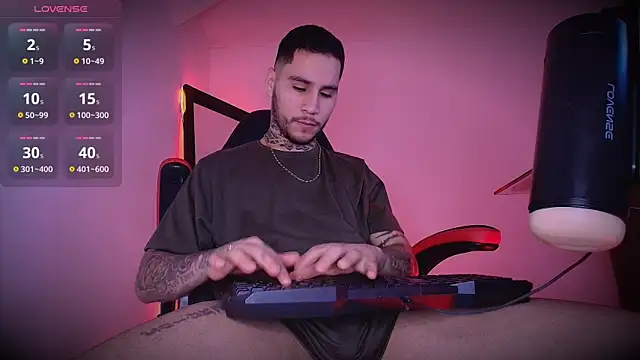 Junihn0 online show from 01.08.26