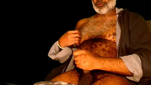 Snapshot of sinnernoir chatting on 01.13.25 sinnernoir online show from 01.13.25