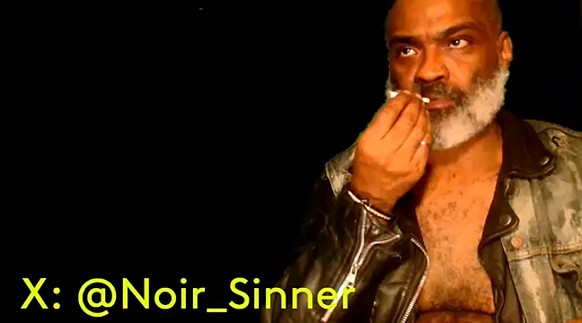 Snapshot of sinnernoir chatting on 02.07.25 sinnernoir online show from 02.07.25