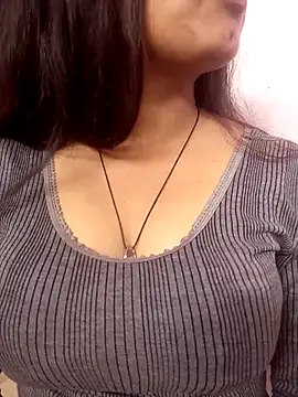 Snapshot of Cute-Anamika50 chatting on 01.29.25 Cute-Anamika50 online show from 01.29.25