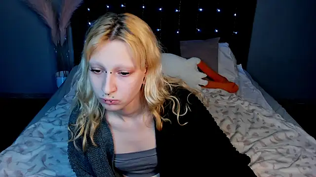 Lexy-Woorhez online show from 02.04.25