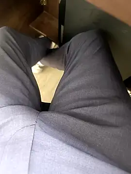 Snapshot of Kakabiraji chatting on 12.21.24 Kakabiraji online show from 12.21.24