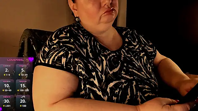 Snapshot of SexxyDreams1 chatting on 02.22.25 SexxyDreams1 online show from 02.22.25