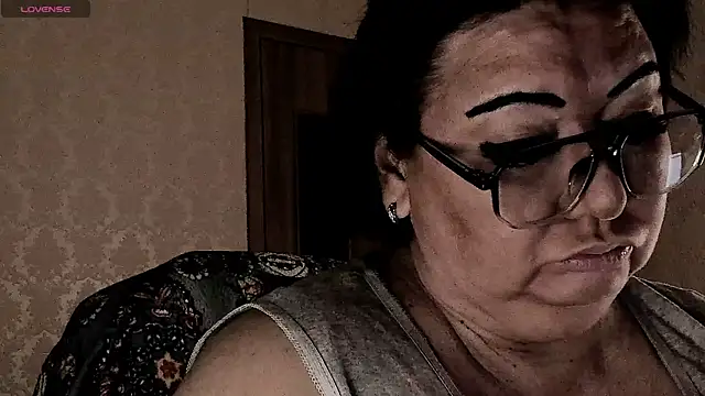 SexxyDreams1 online show from 03.22.26