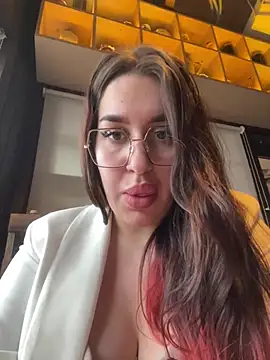 VikiDemi online show from 03.02.25