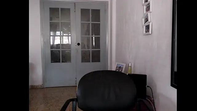 TamaraSweetxo online show from 12.04.25