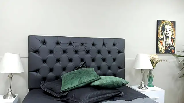 Robin Rief online show from 09.10.25