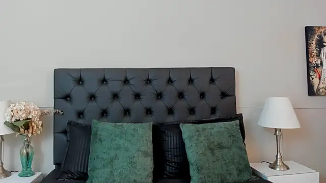 Robin Rief online show from 09.27.25