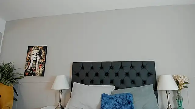 Robin Rief online show from 10.02.25