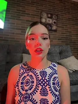 NicoleCut online show from 03.19.26