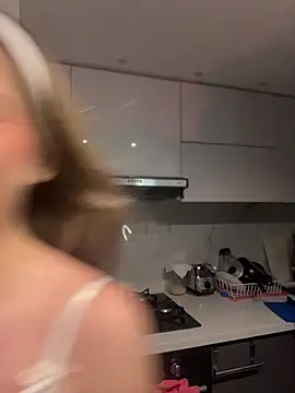 NicoleCut online show from 04.01.26