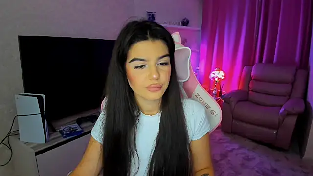 AlluringAriel online show from 09.11.25