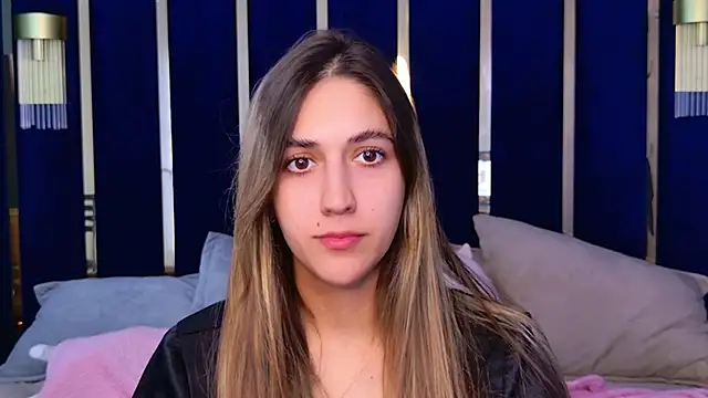 Snapshot of Teresa_Stane chatting on 11.24.25 Teresa Stane online show from 11.24.25