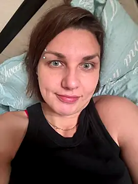 Magic  smile online show from 10.14.25